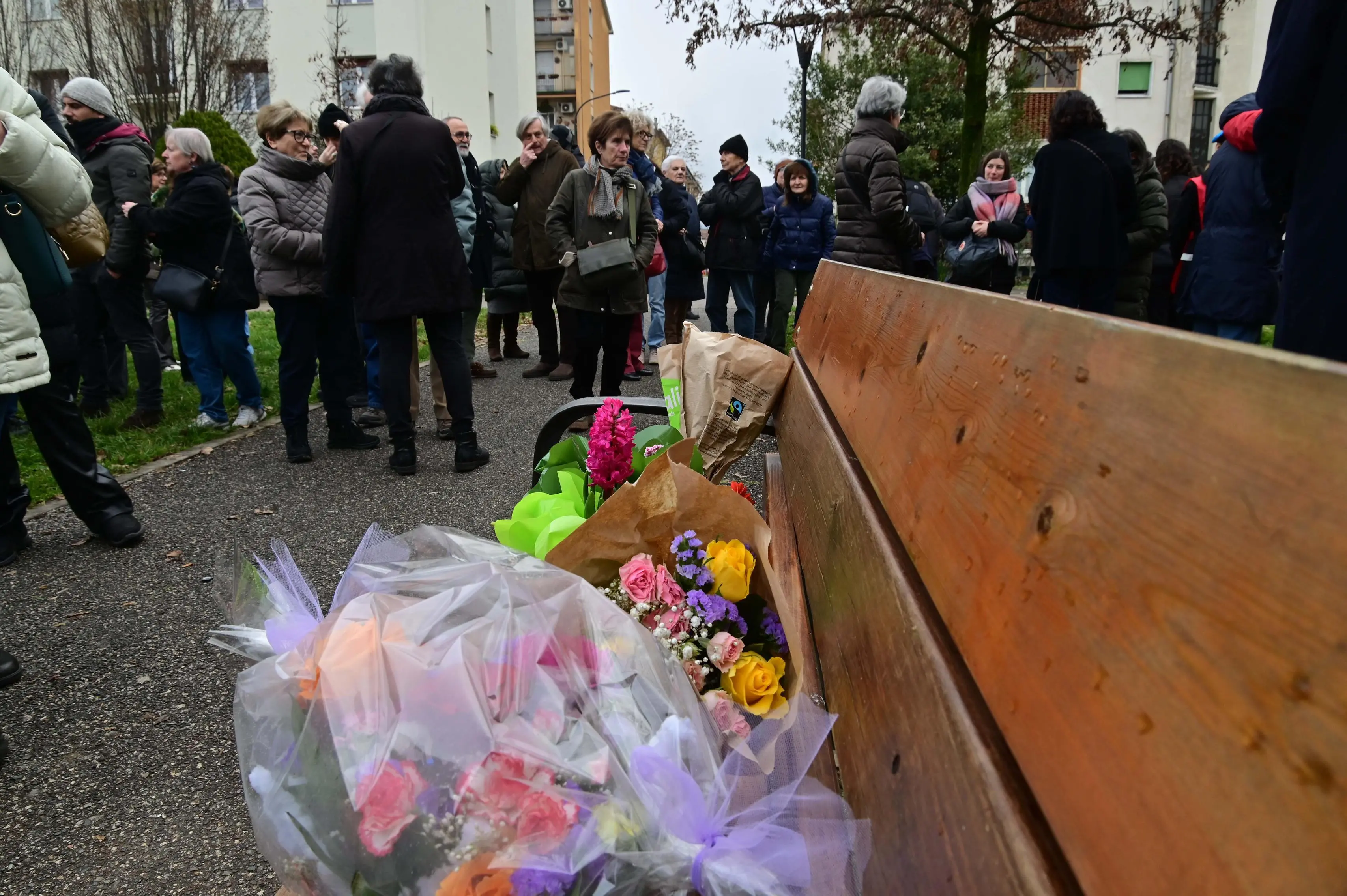 Porta Milano commemora i due clochard morti