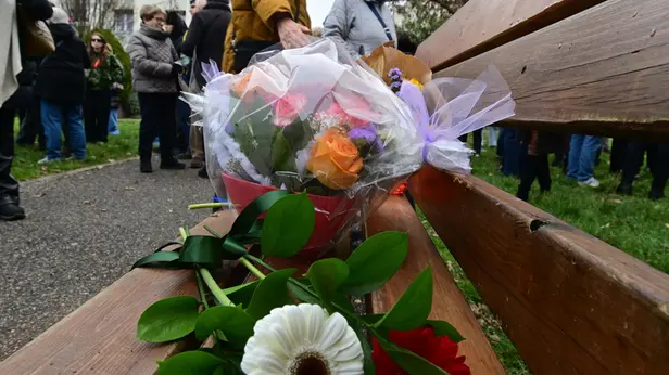 Porta Milano commemora i due clochard morti