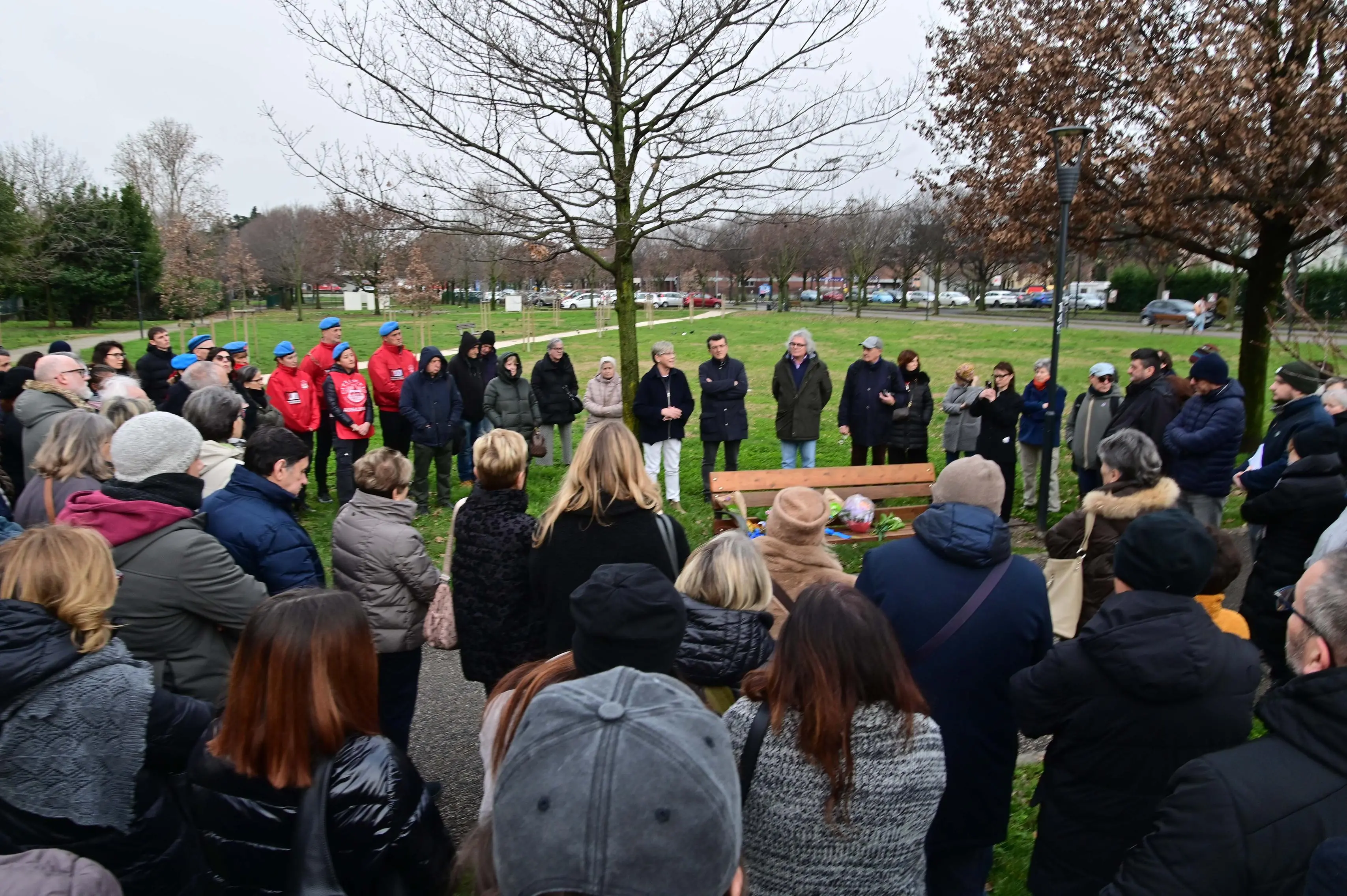 Porta Milano commemora i due clochard morti
