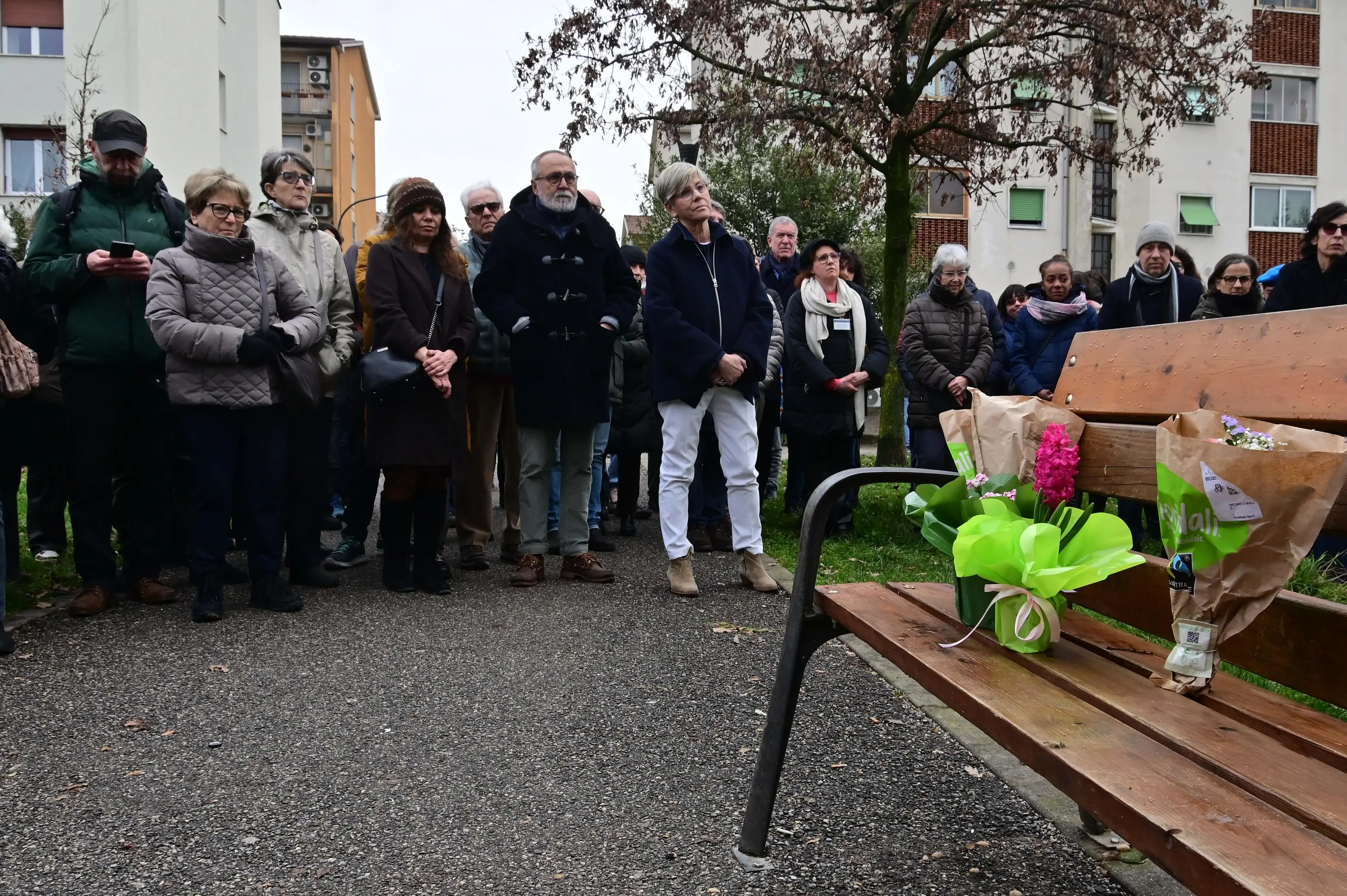 Porta Milano commemora i due clochard morti