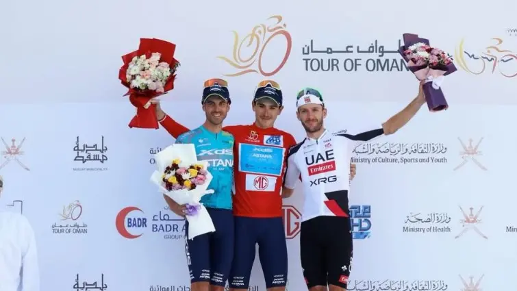 Scaroni al centro del podio - Foto Instagram/christian_scaro