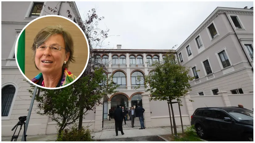 Il tribunale dei minorenni e, nel riquadro, la presidente Laura D'Urbino - © www.giornaledibrescia.it