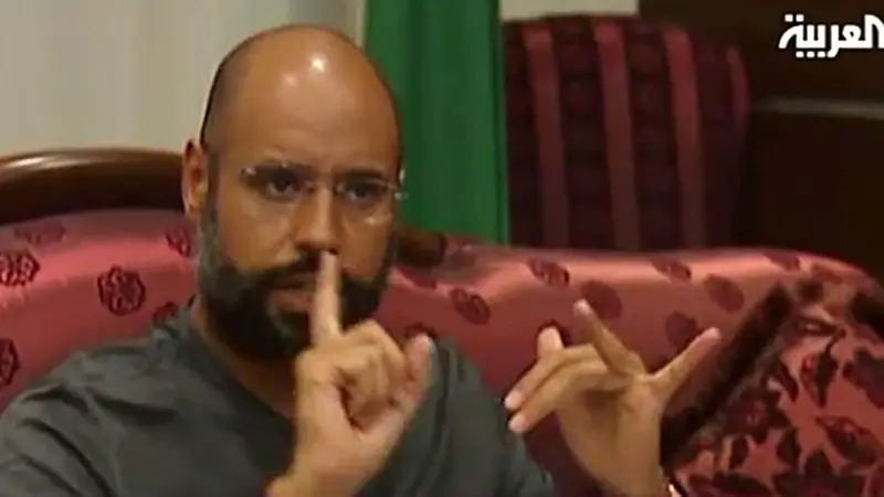 Saif al Islam Gheddafi, figlio del raìs libico, durante l'intervista alla tv francese TF1