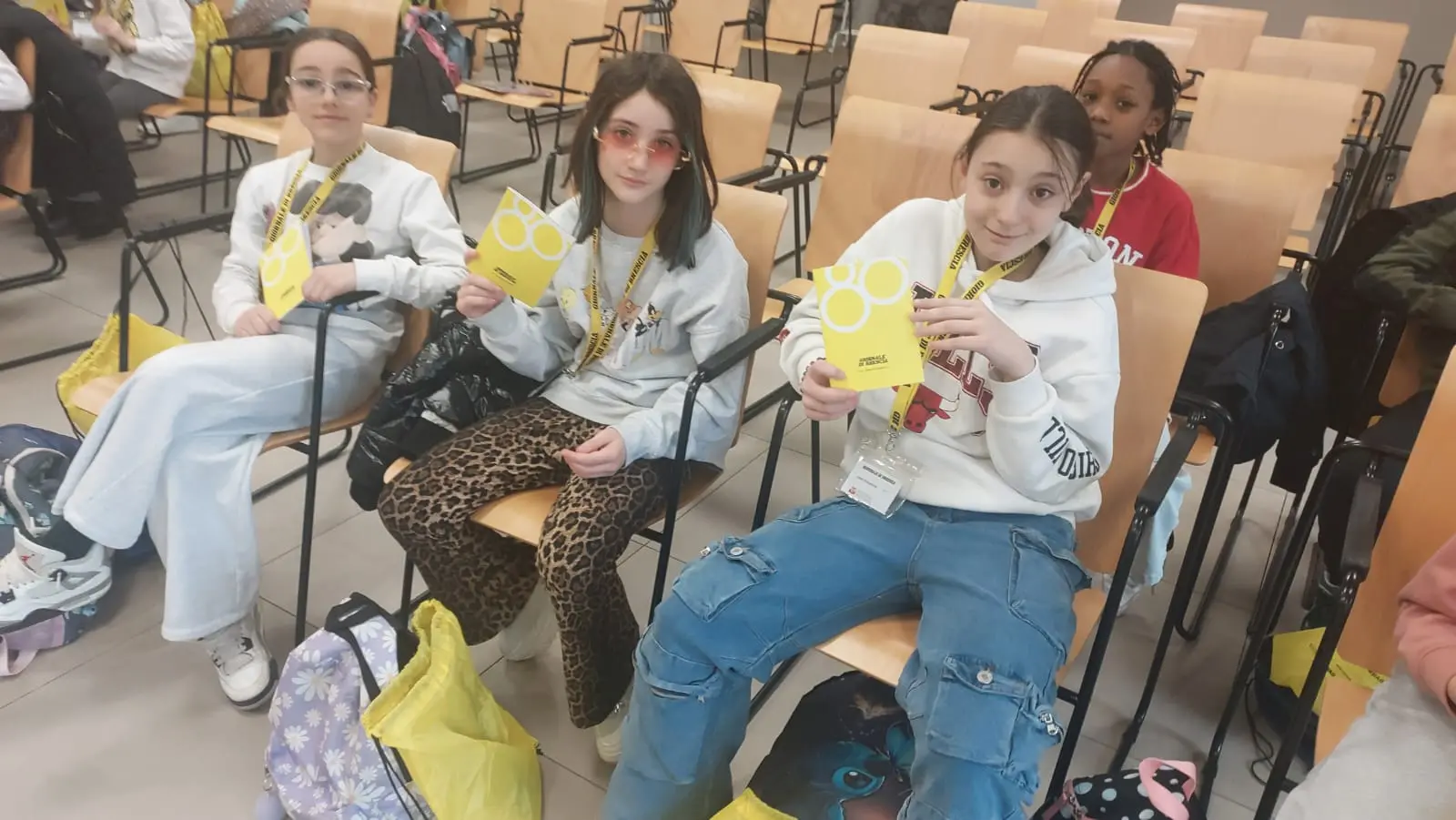 La classe quinta del Papa Giovanni Paolo II di Caino, in visita al GdB