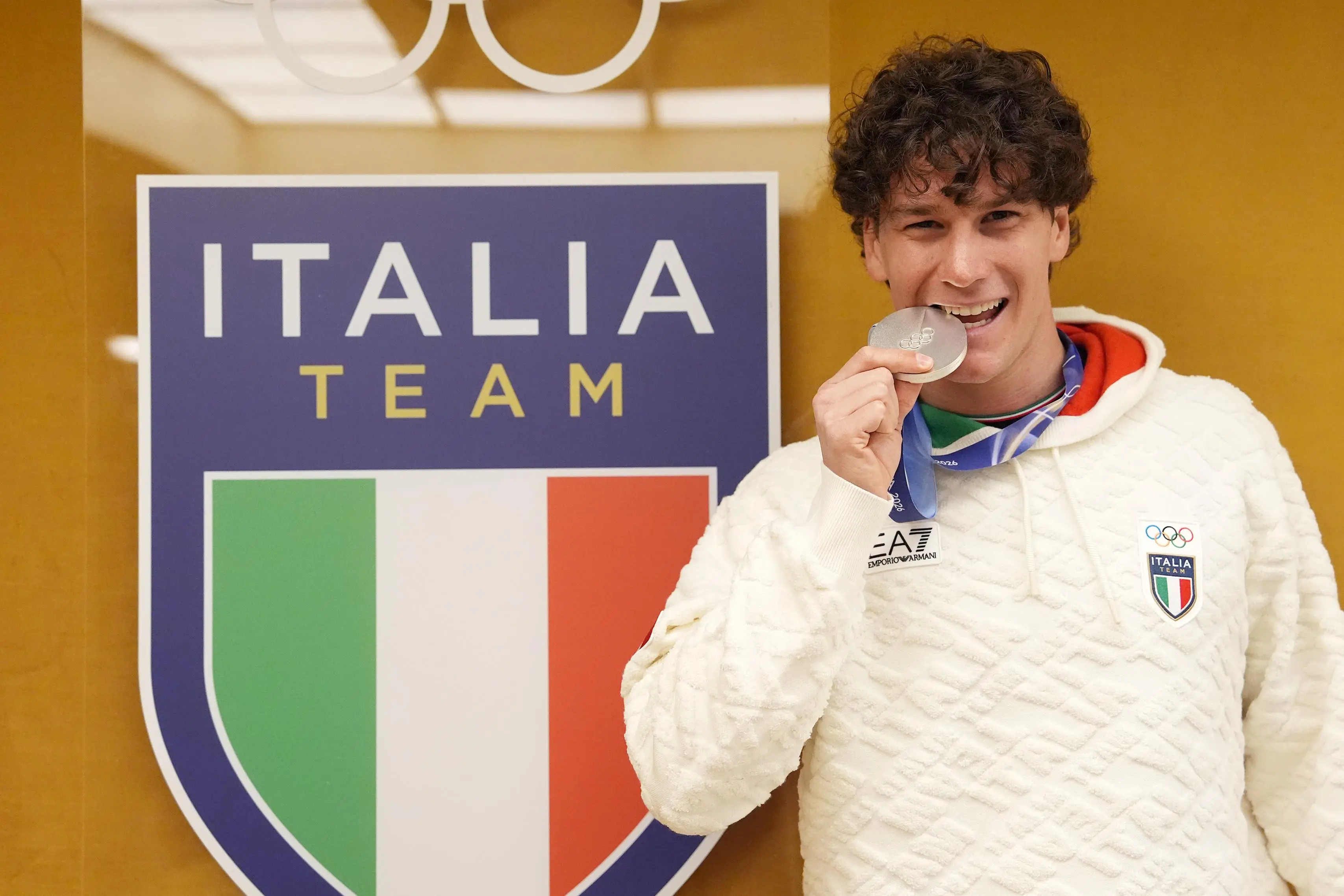 Franzoni festeggia a Casa Italia