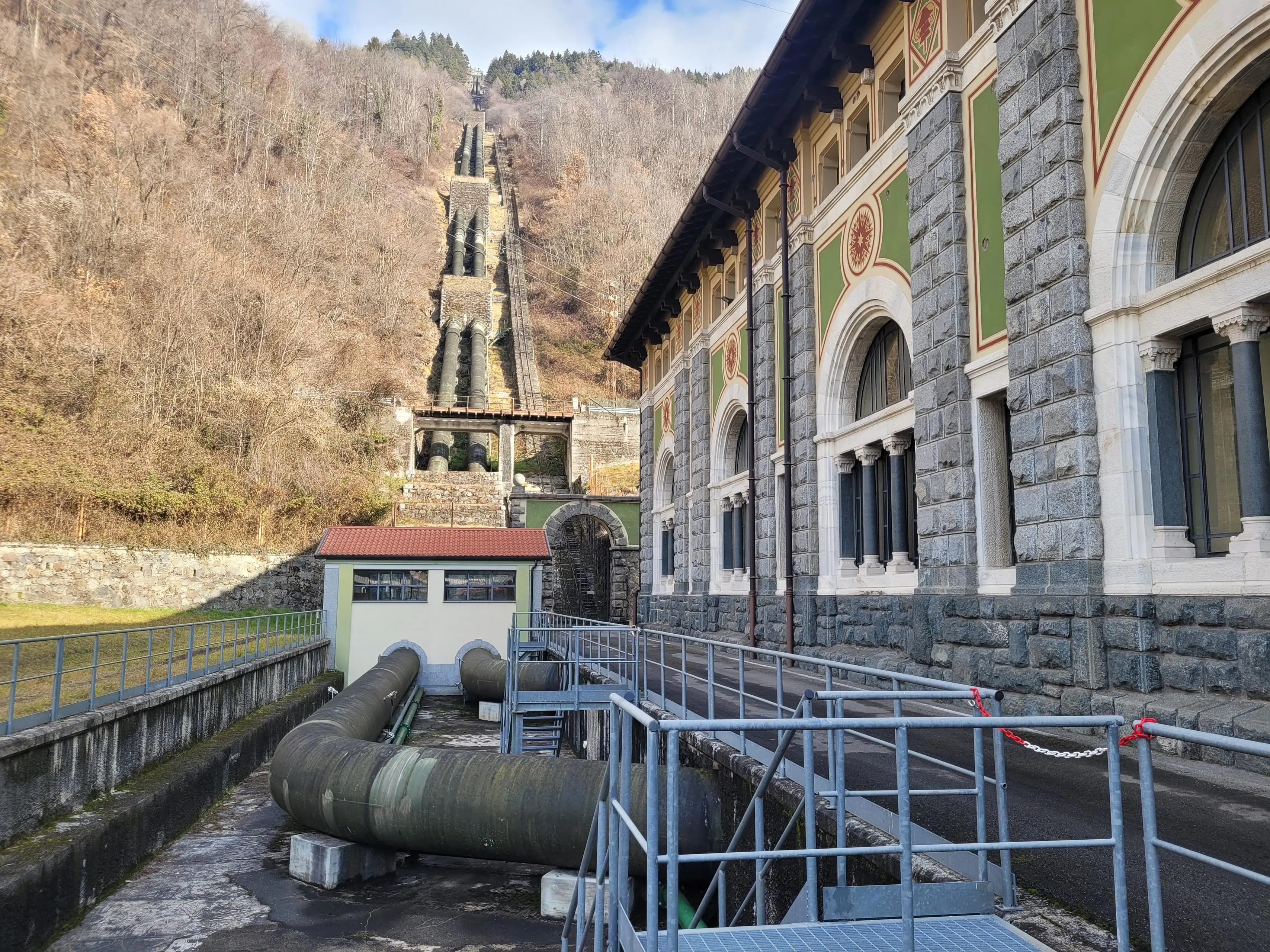 La centrale idroelettrica Edison di Sonico