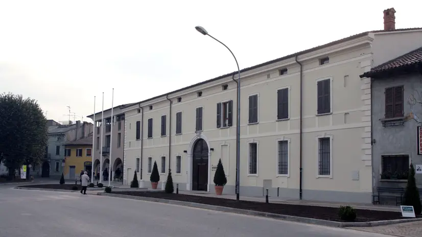 Il municipio di Quinzano - © www.giornaledibrescia.it