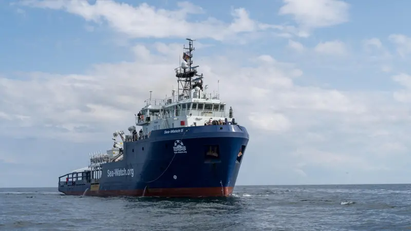 Una nave dell'ong Sea-Watch - Foto Ansa © www.giornaledibrescia.it