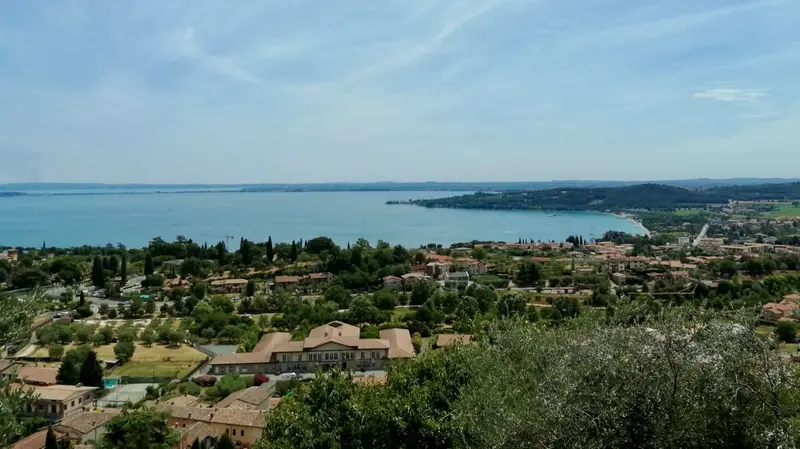 Una veduta di Padenghe © www.giornaledibrescia.it