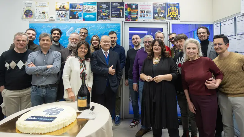 La festa dell'anno scorso negli studi di Radio Bresciasette - Foto New Reporter Nicoli © www.giornaledibrescia.it