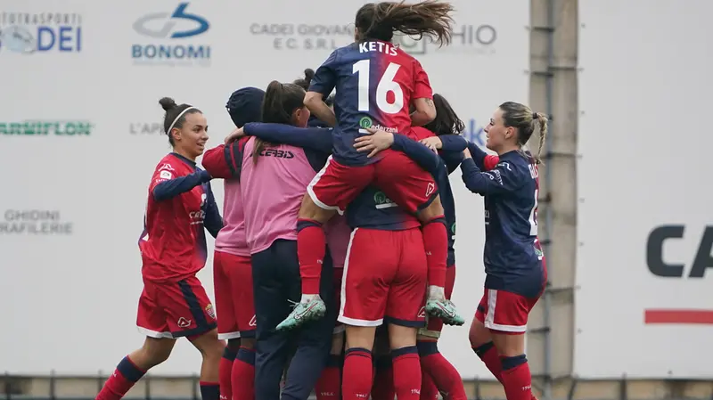SERIE B CALCIO BRESCIA FEMMINILE LUMEZZANE - BRESCIA NELLA FOTO ESULTANZA GOL LUMEZZANE 14-02-2026 perteghella@newreporter