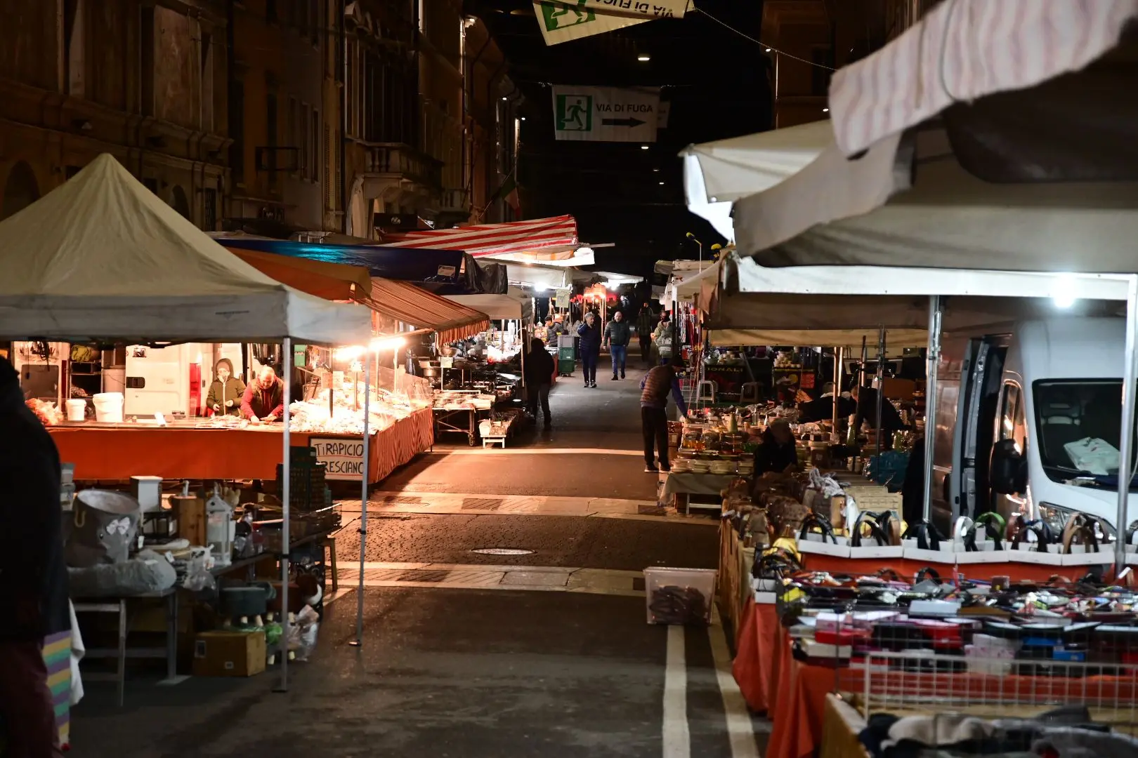 Le foto alla fiera di San Faustino prima dell'alba
