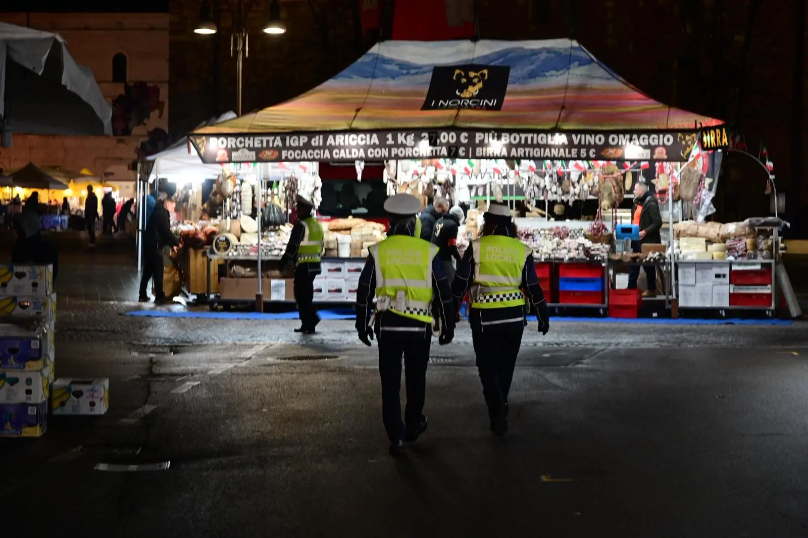 Le foto alla fiera di San Faustino prima dell'alba