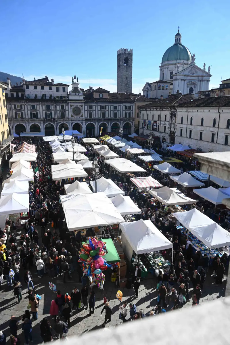 Gli scatti dalla fiera di San Faustino