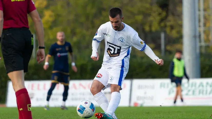 Gabbianelli ha regalato i tre punti al Desenzano - Foto Newreporter Mazzocchi  © www.giornaledibrescia.it