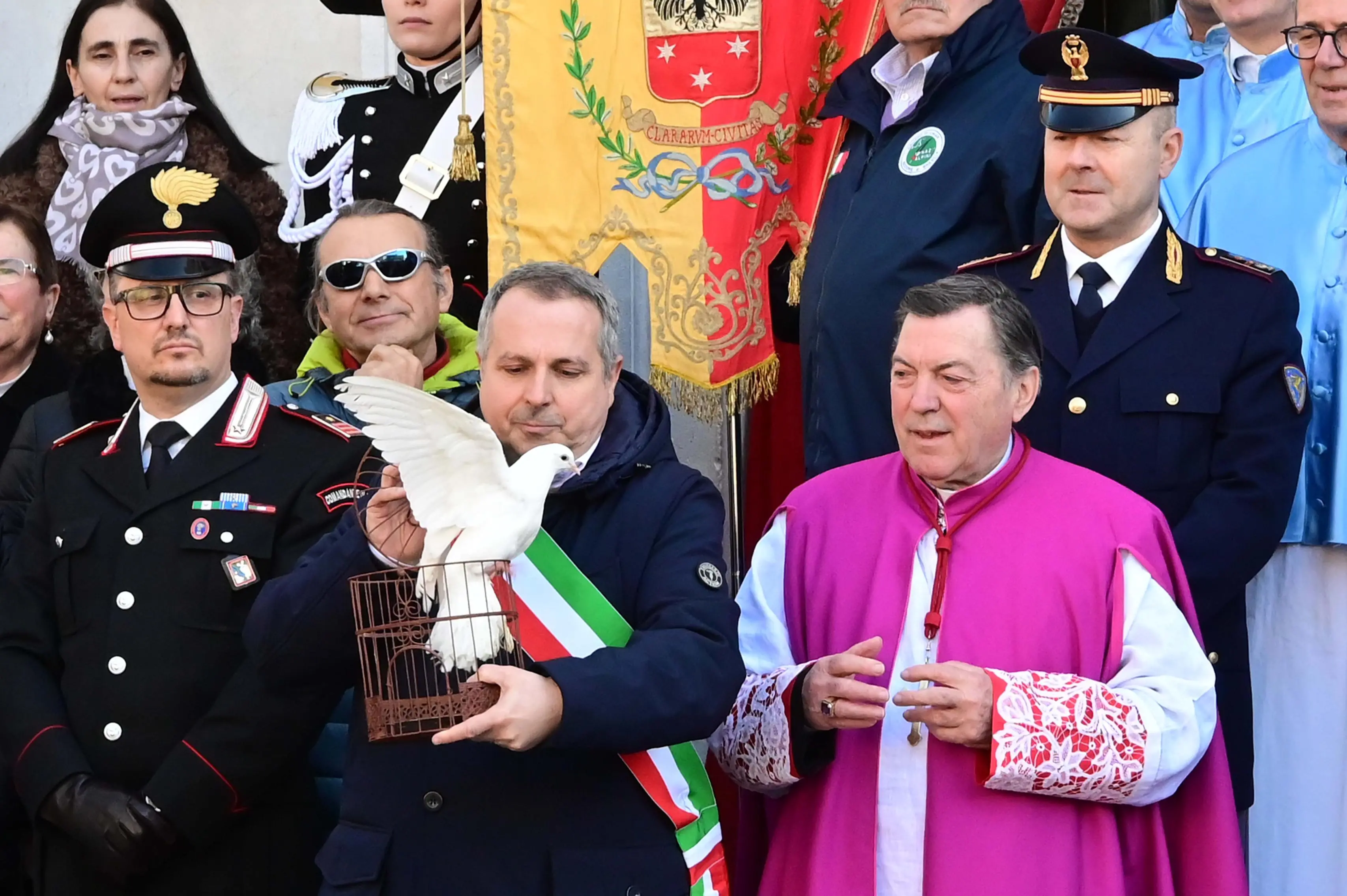 CHIARI IN PIAZZA CON NOI REDAZIONE PROVINCIA 15-02-2026  GABRIELE STRADA NEW EDEN GROUP 