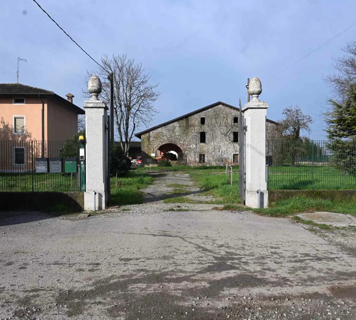 Visano, infortunio mortale in azienda agricola