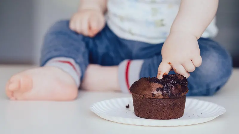 Si mangia con tutti i sensi