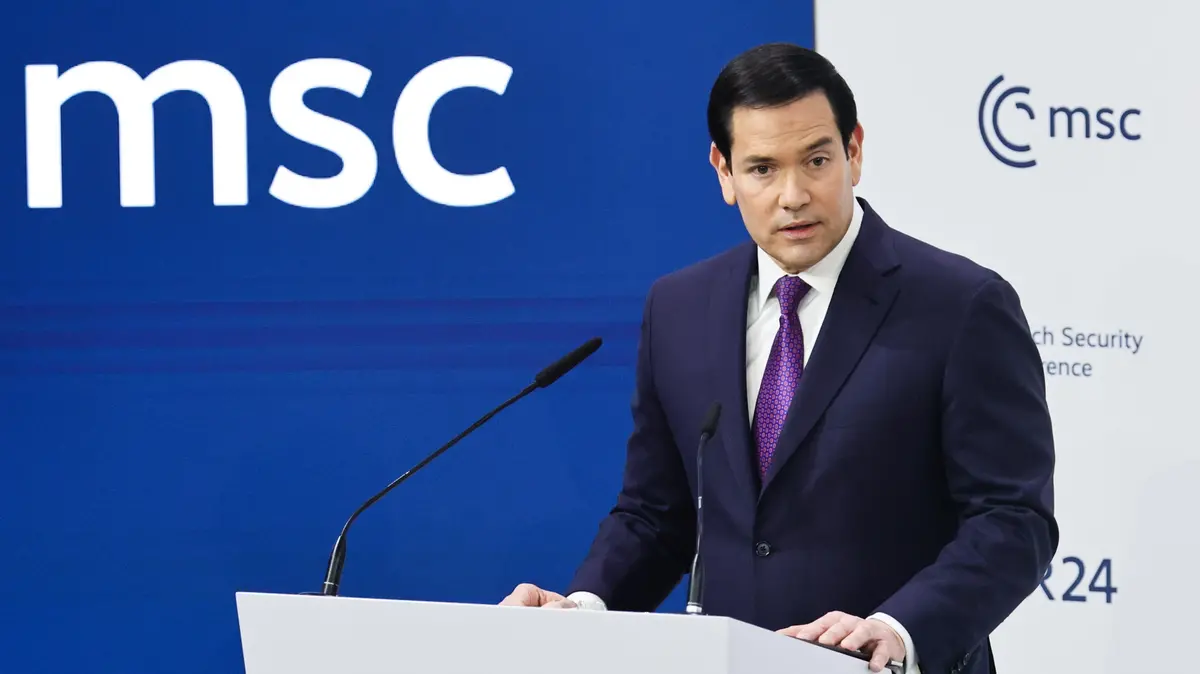 Marco Rubio durante la conferenza sulla sicurezza a Monaco - Foto Epa/Ronald Wittek