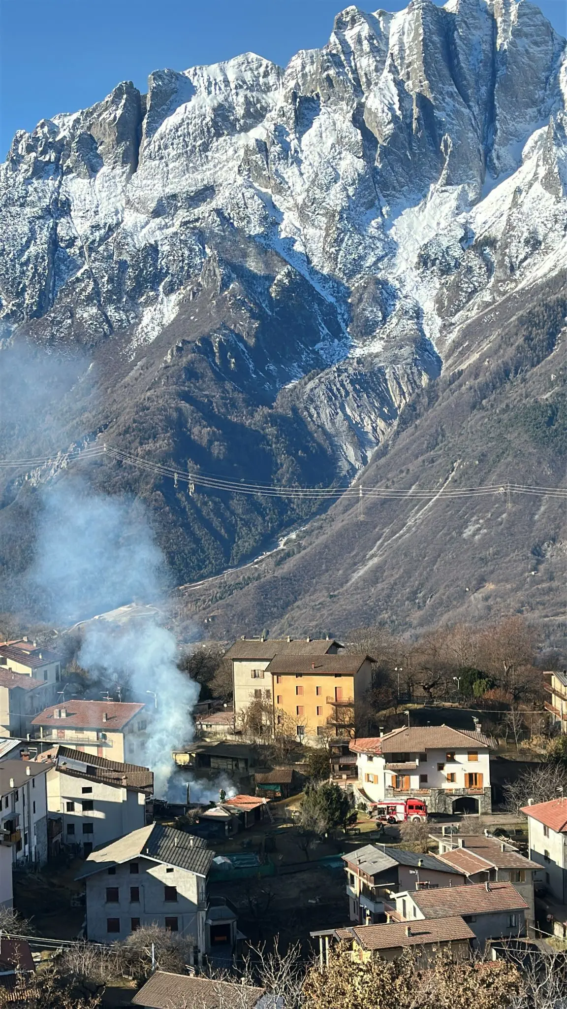 L'incendio a Paspardo