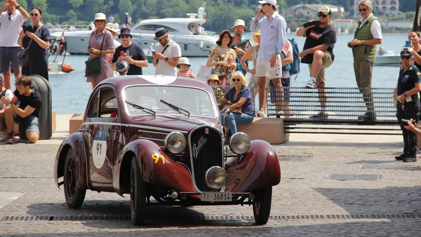 La 1000 Miglia torna a fare tappa a Salò