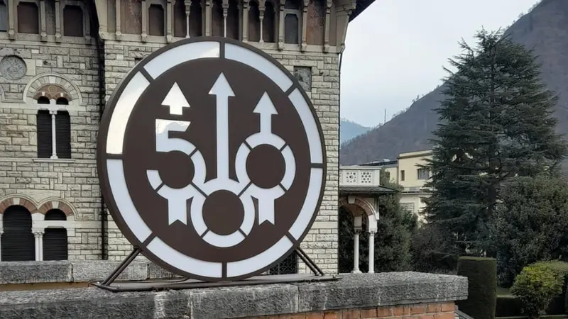 Il logo per i 500 anni di Beretta, foto Facebook