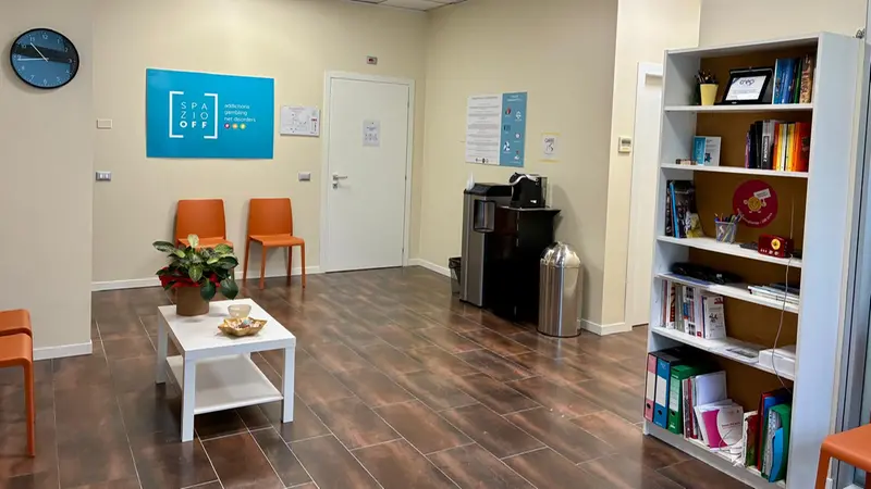 La sala d'attesa di Spazio-Off