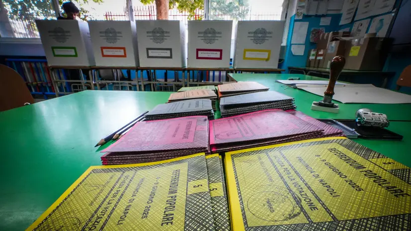 Un seggio elettorale - Foto Ansa © www.giornaledibrescia.it