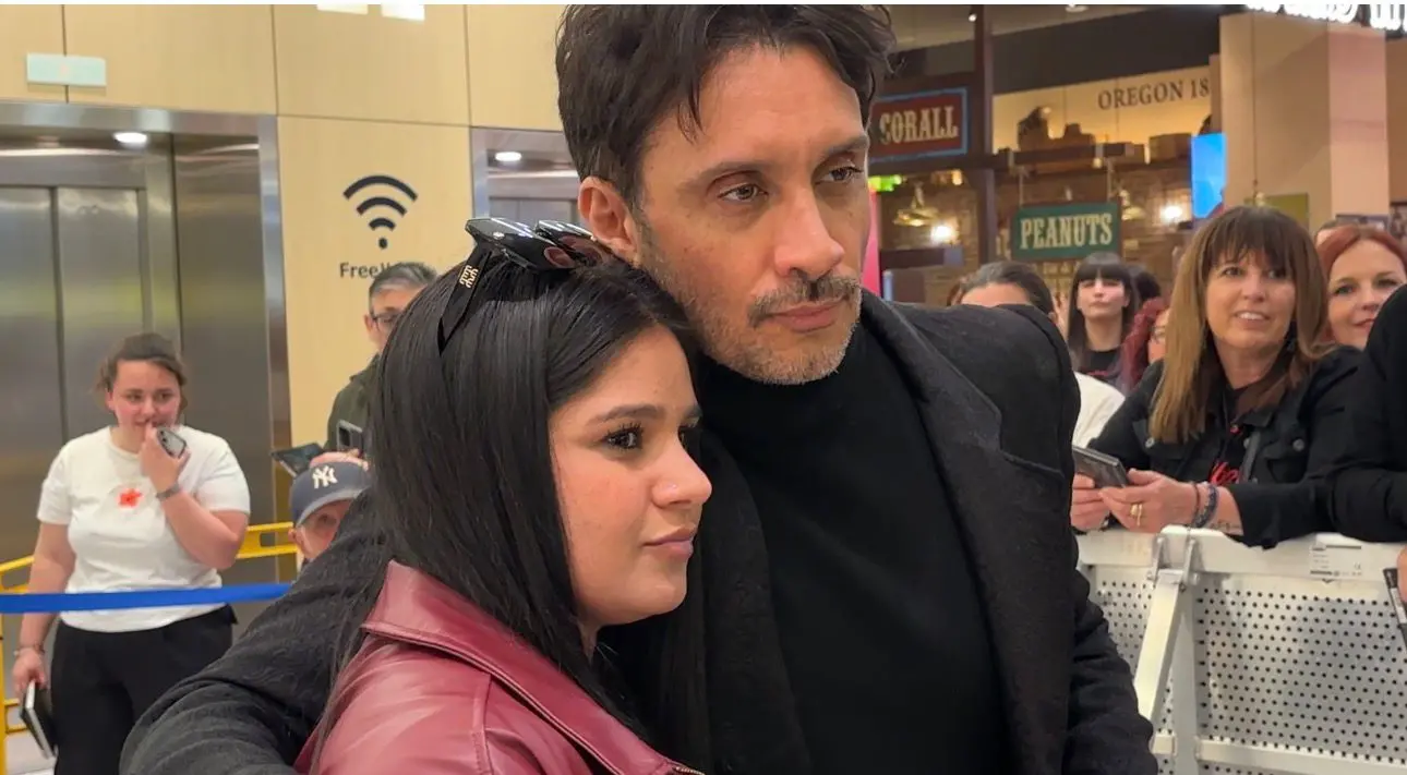 Fabrizio Moro, l'instore a Elnòs