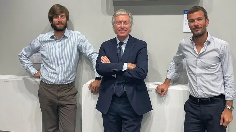 Il presidente Roberto Saccone con i figli Francesco e Marco - © www.giornaledibrescia.it