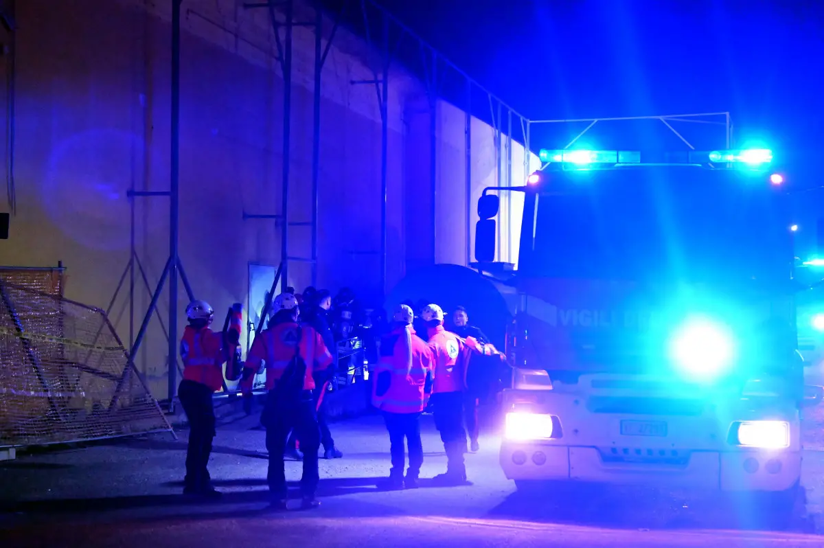 Incendio in un capannone a Bagnolo Mella