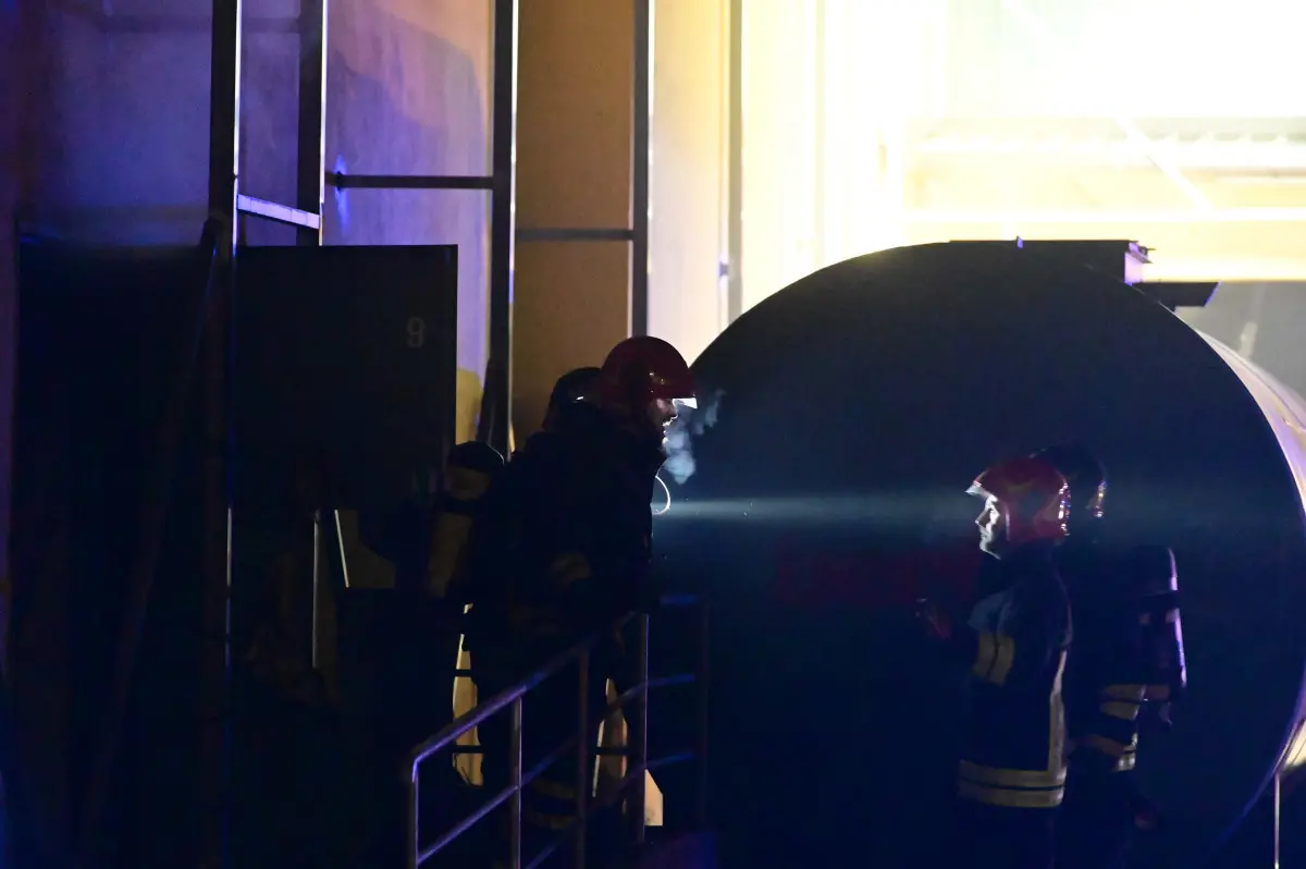 Incendio in un capannone a Bagnolo Mella