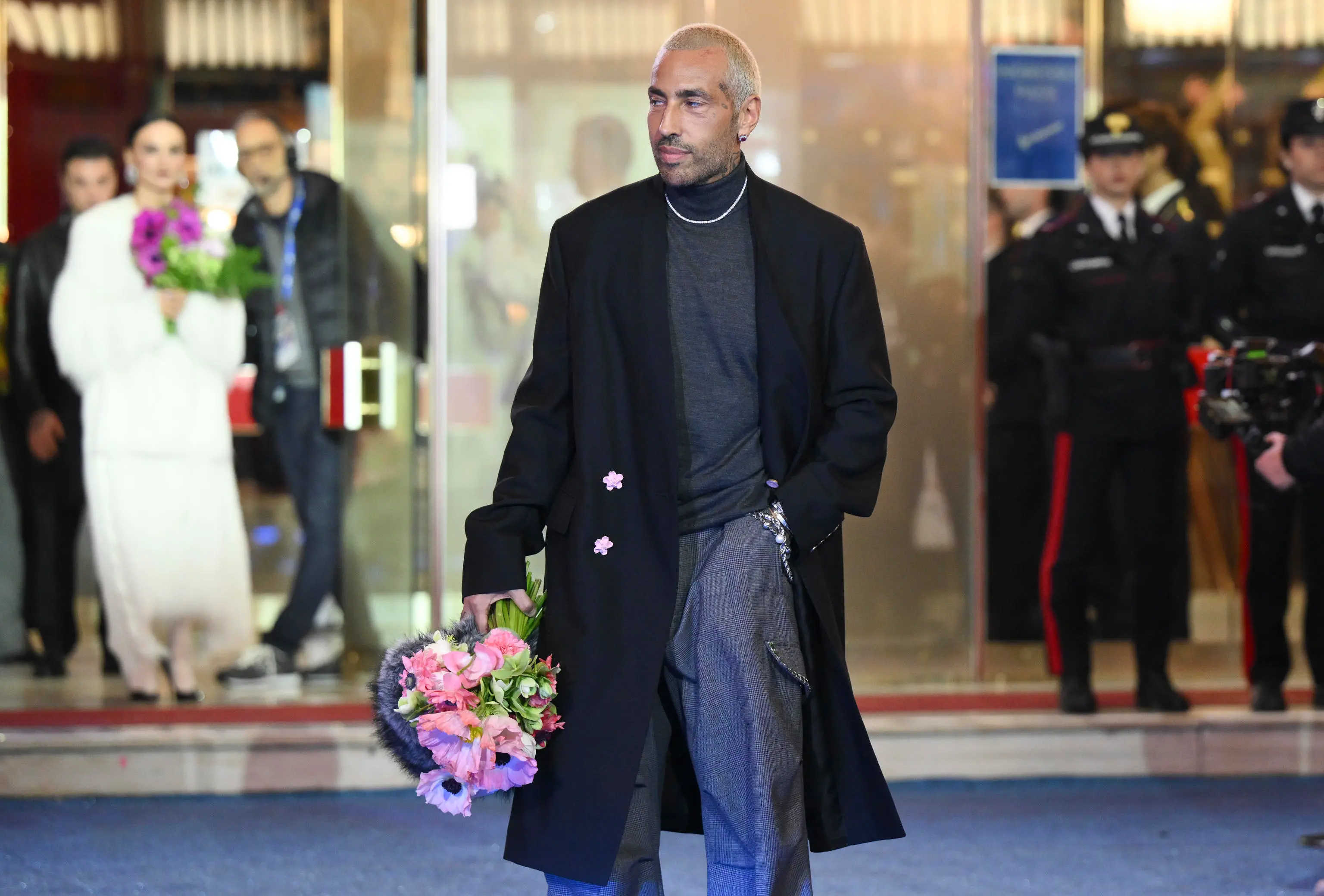 Sanremo 2026, la sfilata dei 30 big