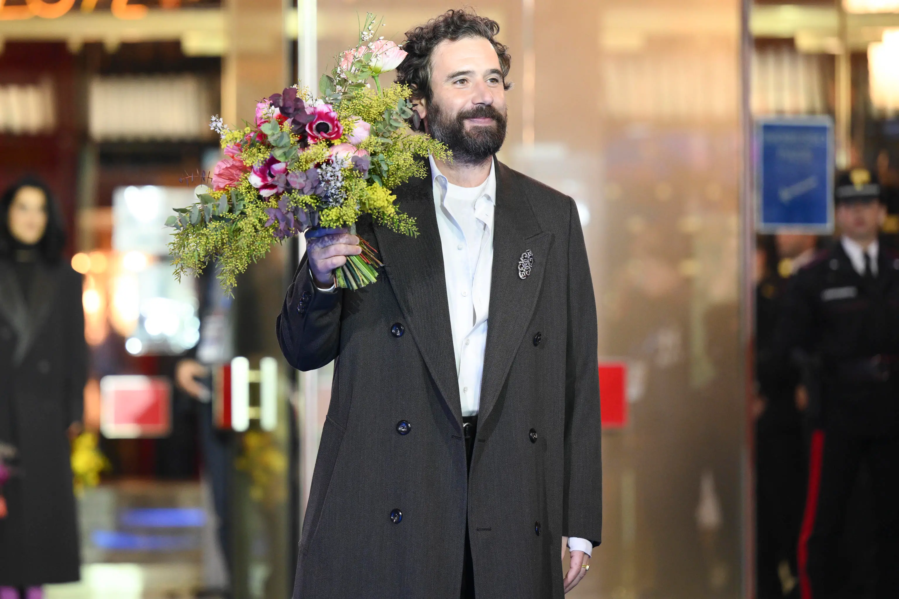 Sanremo 2026, la sfilata dei 30 big