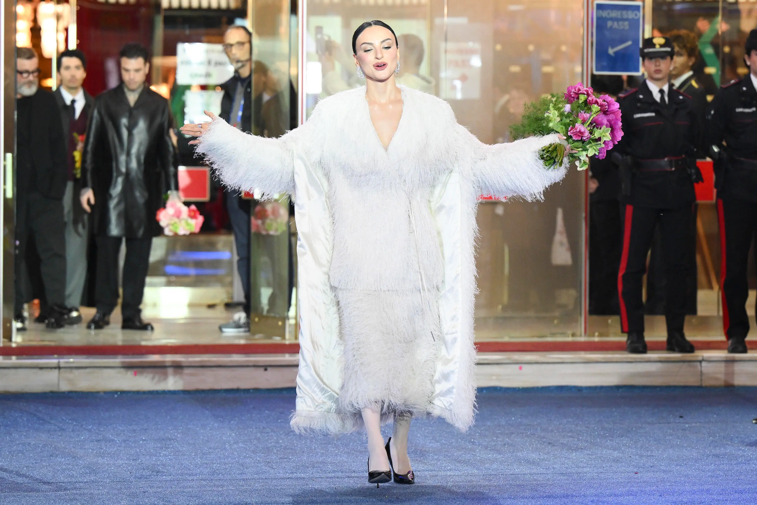 Sanremo 2026, la sfilata dei 30 big