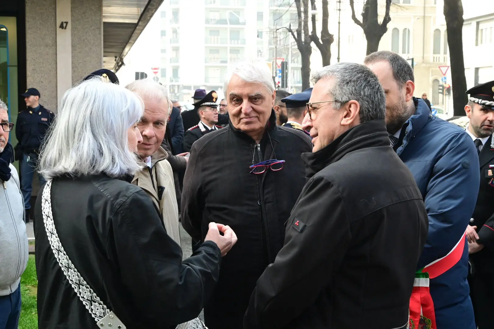 La commemorazione in via Gramsci