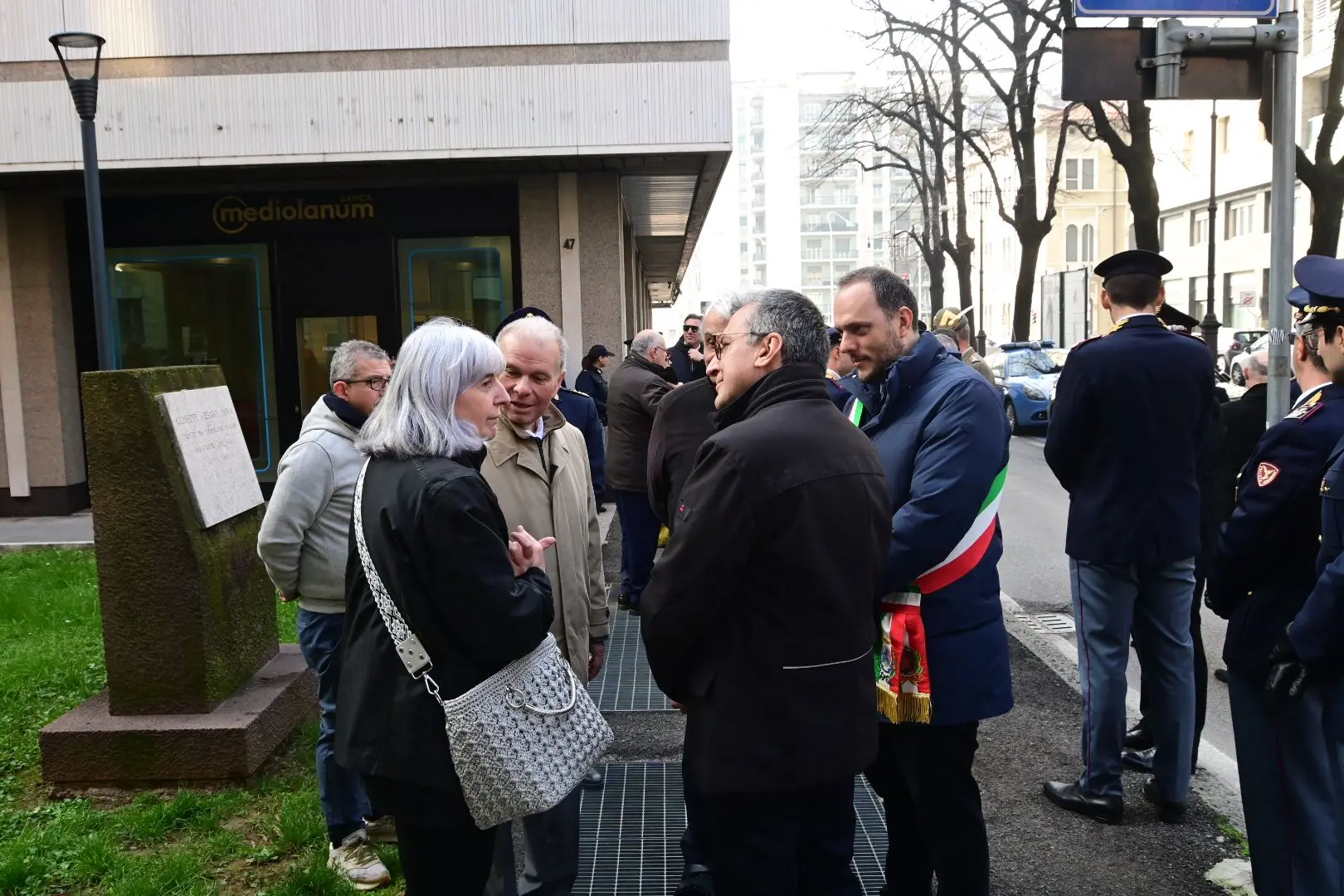 La commemorazione in via Gramsci
