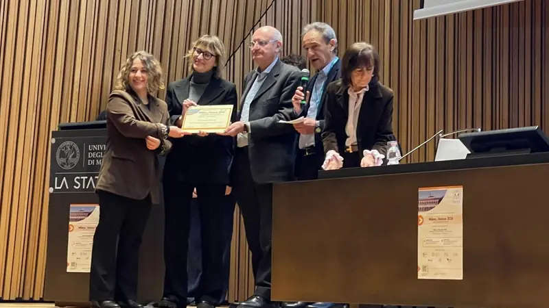 Spedali Civili premiati a Milano per il progetto di vaccinazioni con il camper