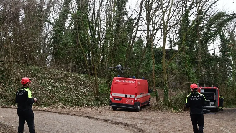 I Vigili del fuoco e il Soccorso alpino in Maddalena