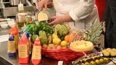 Gli studenti hanno realizzato due ricette antispreco - Foto New Reporter Favretto © www.giornaledibrescia.it