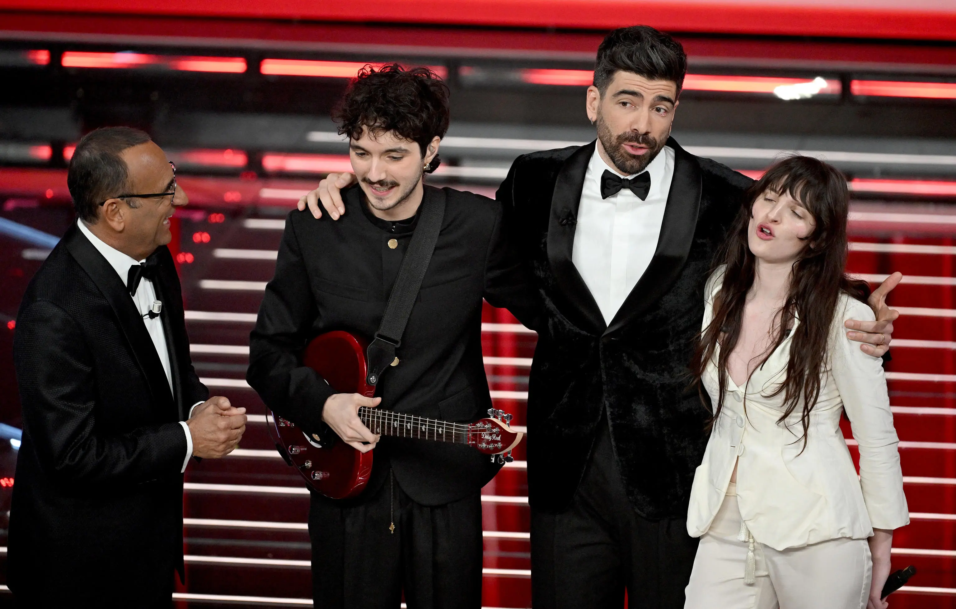 Sanremo 2026, gli artisti sul palco della seconda serata