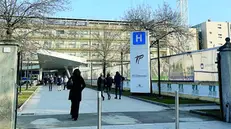 L'ingresso della Poliambulanza - © www.giornaledibrescia.it