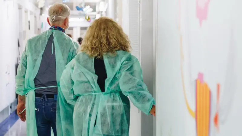 In corsia per sostenere chi è ricoverato - © www.giornaledibrescia.it