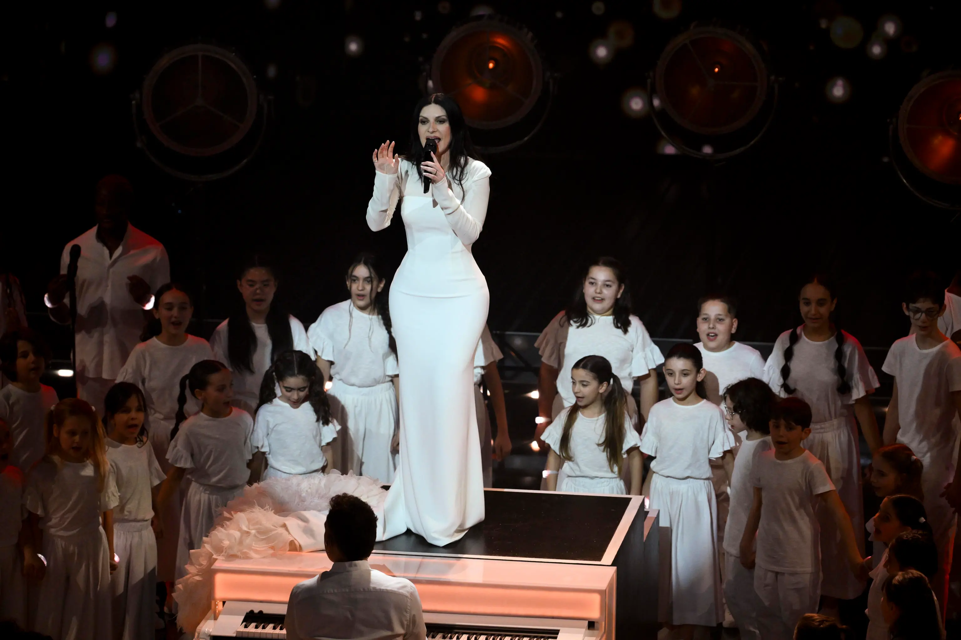 Sanremo 2026, gli scatti della terza serata