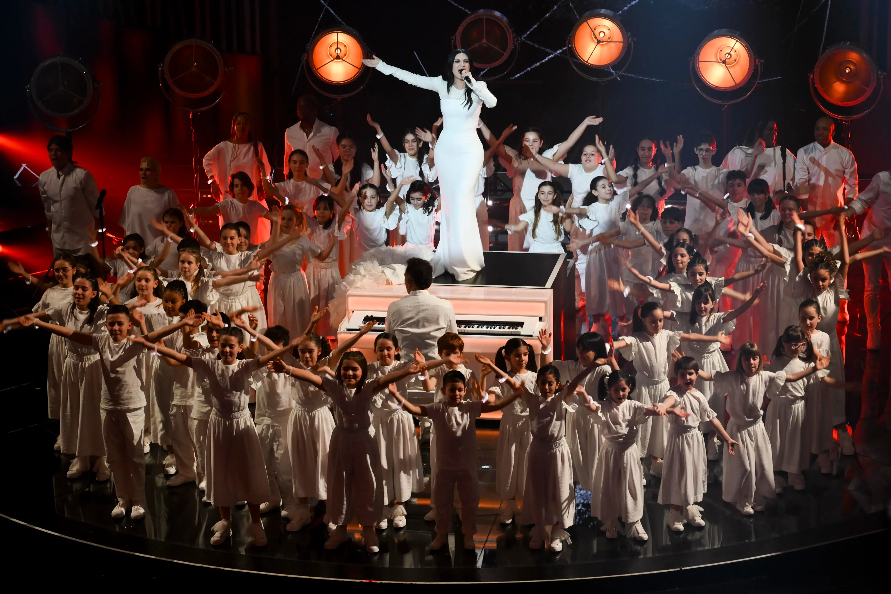 Sanremo 2026, gli scatti della terza serata