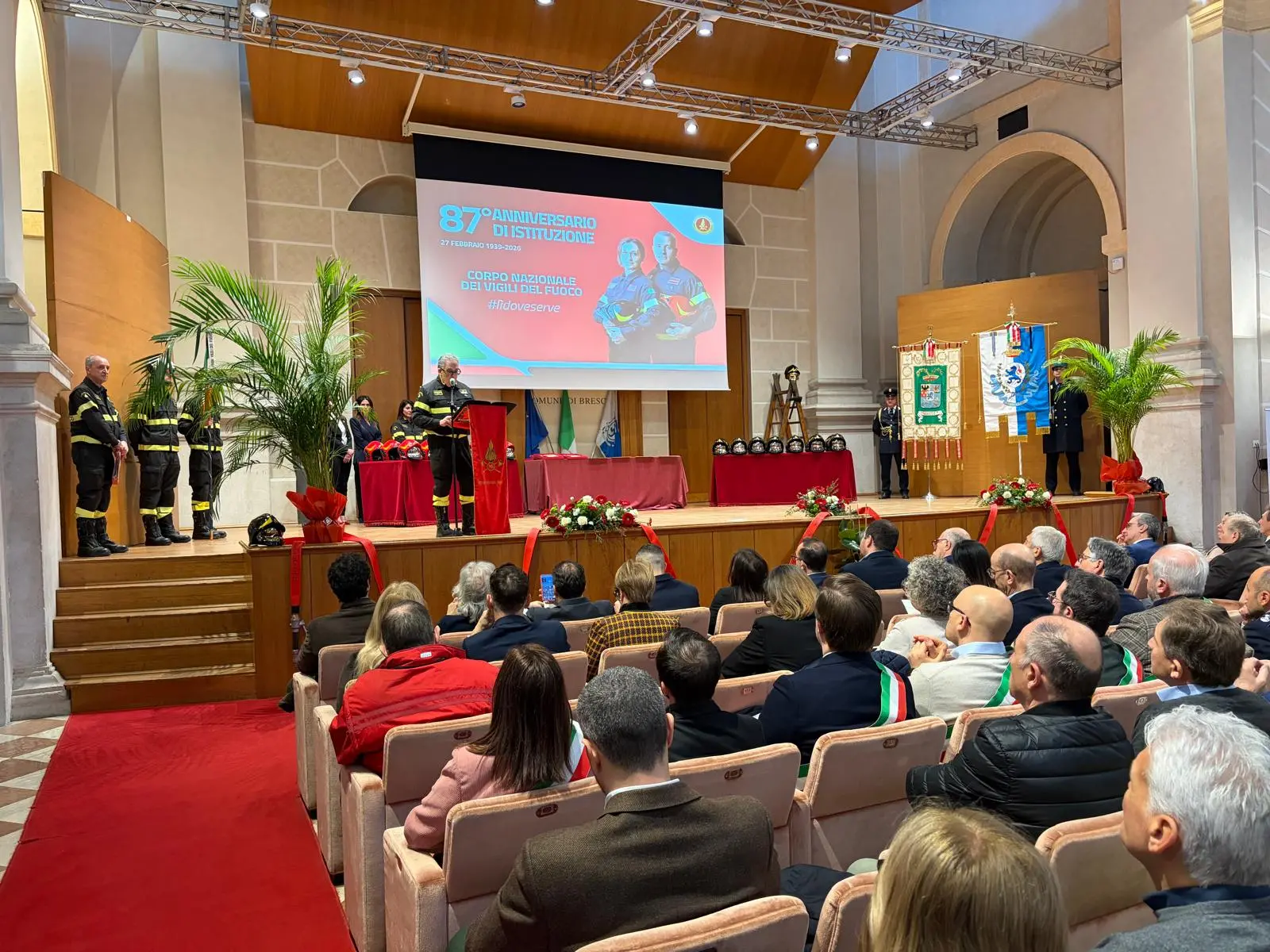 L'87esimo anniversario dei Vigili del fuoco