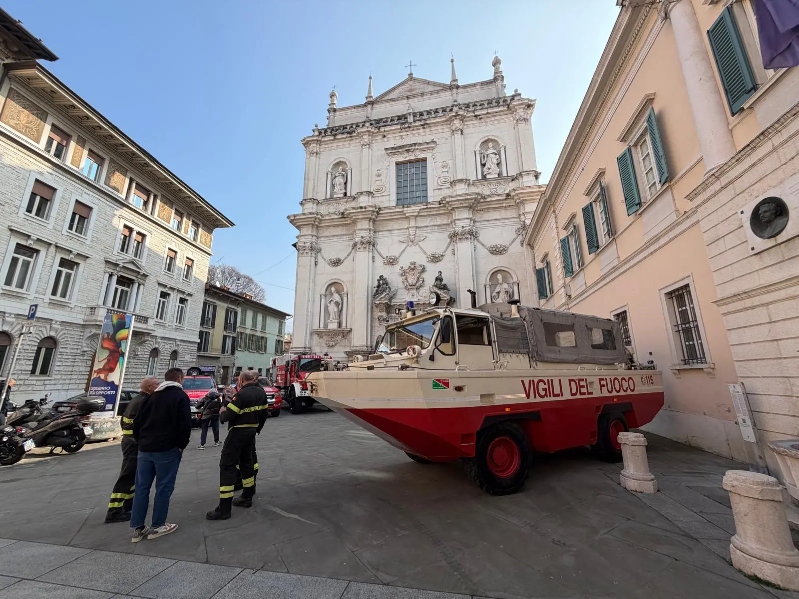 L'87esimo anniversario dei Vigili del fuoco