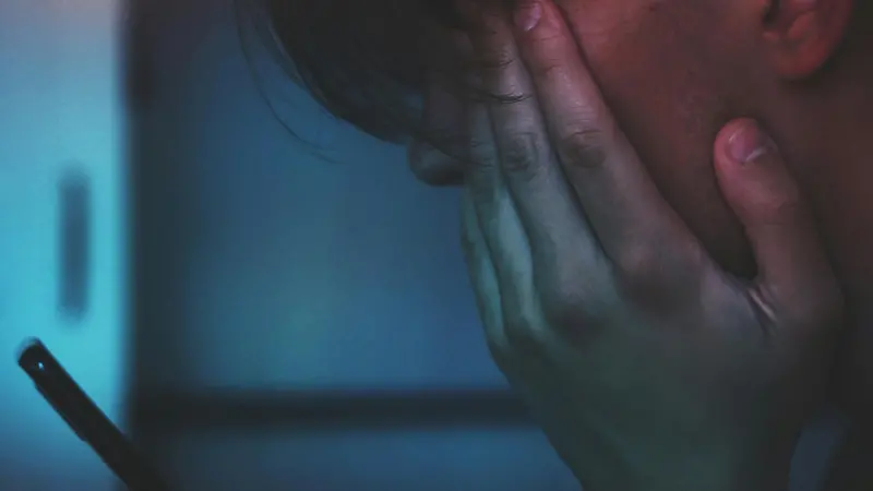 Il 70% delle vittime delle «truffe amorose» sono adolescenti e giovani adulti