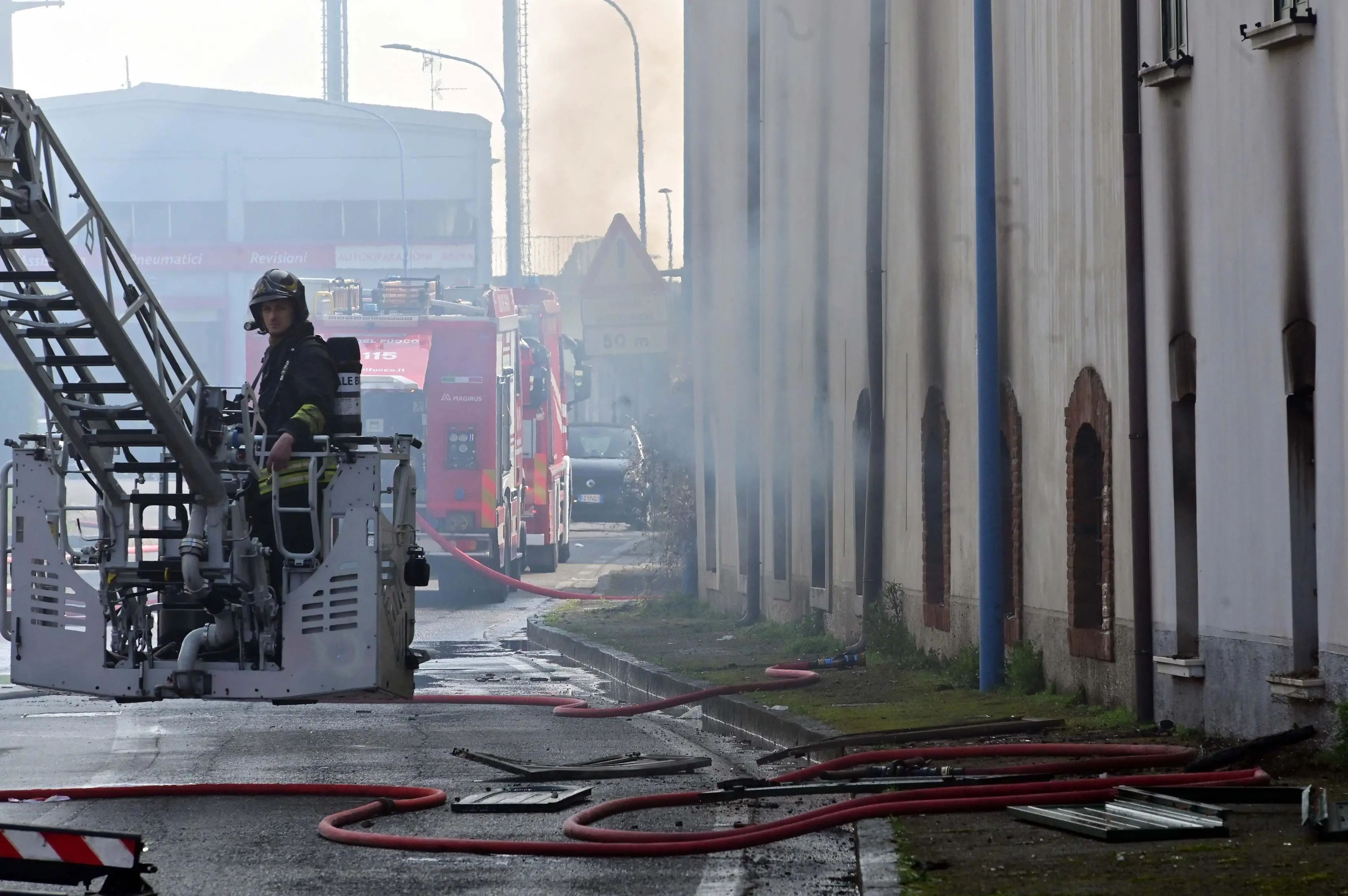 CRONACA BRESCIA VIA VAL SAVIORE INCENDIO CASCINALE REDAZIONE CRONACA 27-02-2026 GABRIELE STRADA NEW EDEN GROUP