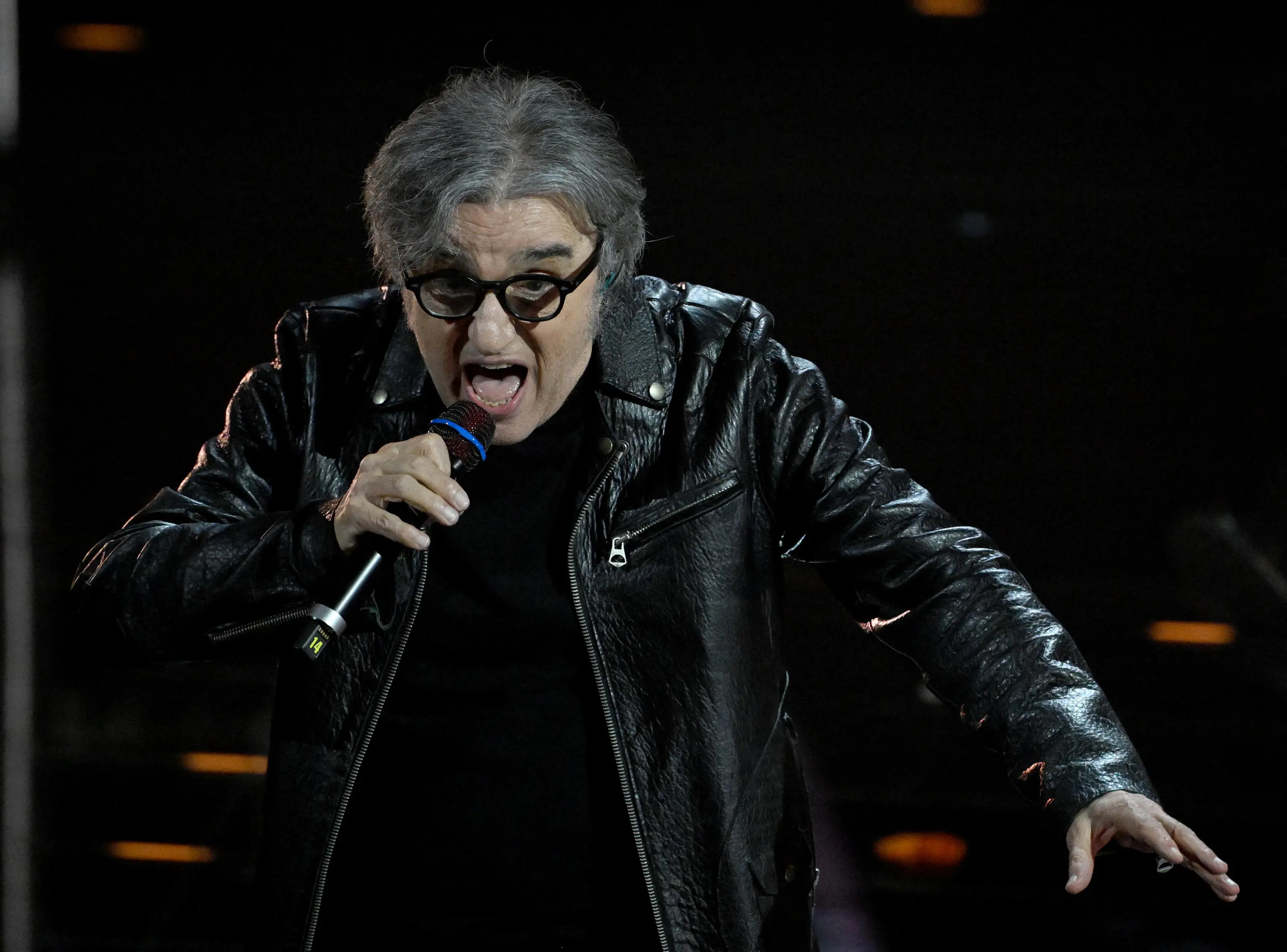 Sanremo, la serata dei duetti e delle cover